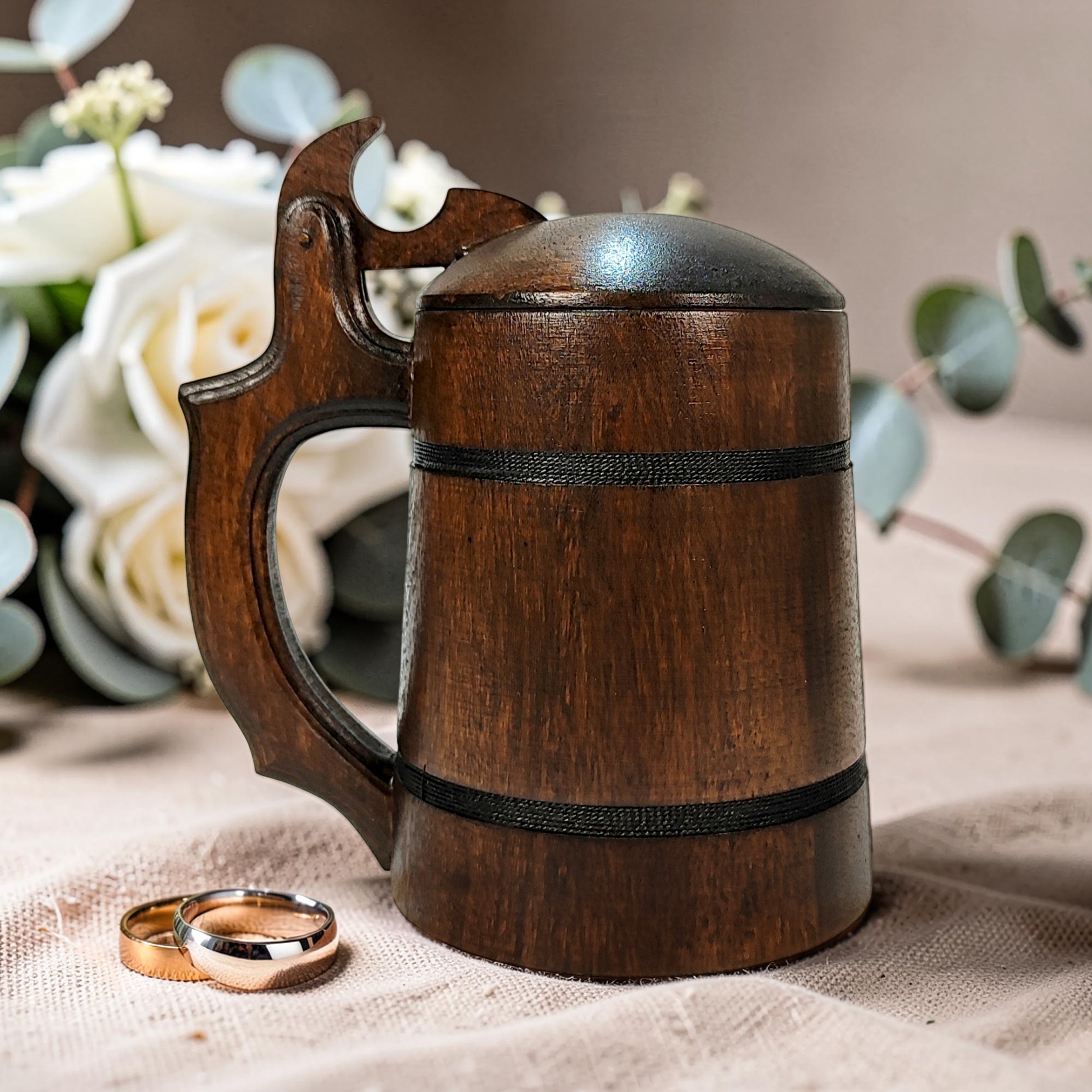 Handmade Oak Beer Mug with Lid, Custom Name Engraving, Best Man & Groom Gift