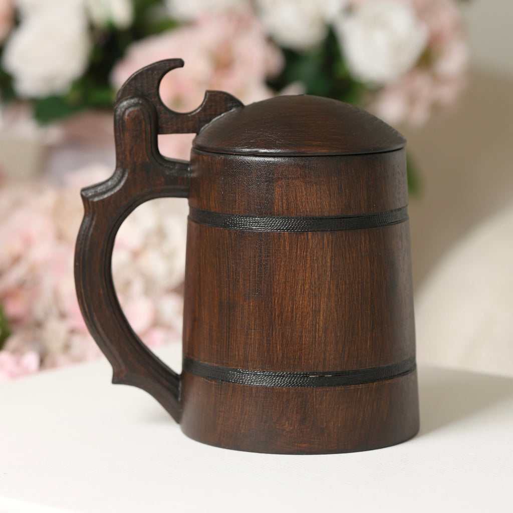 Personalized Oak Beer Mug with Lid, Custom Groomsman Gift, Wooden Tankard 500ml