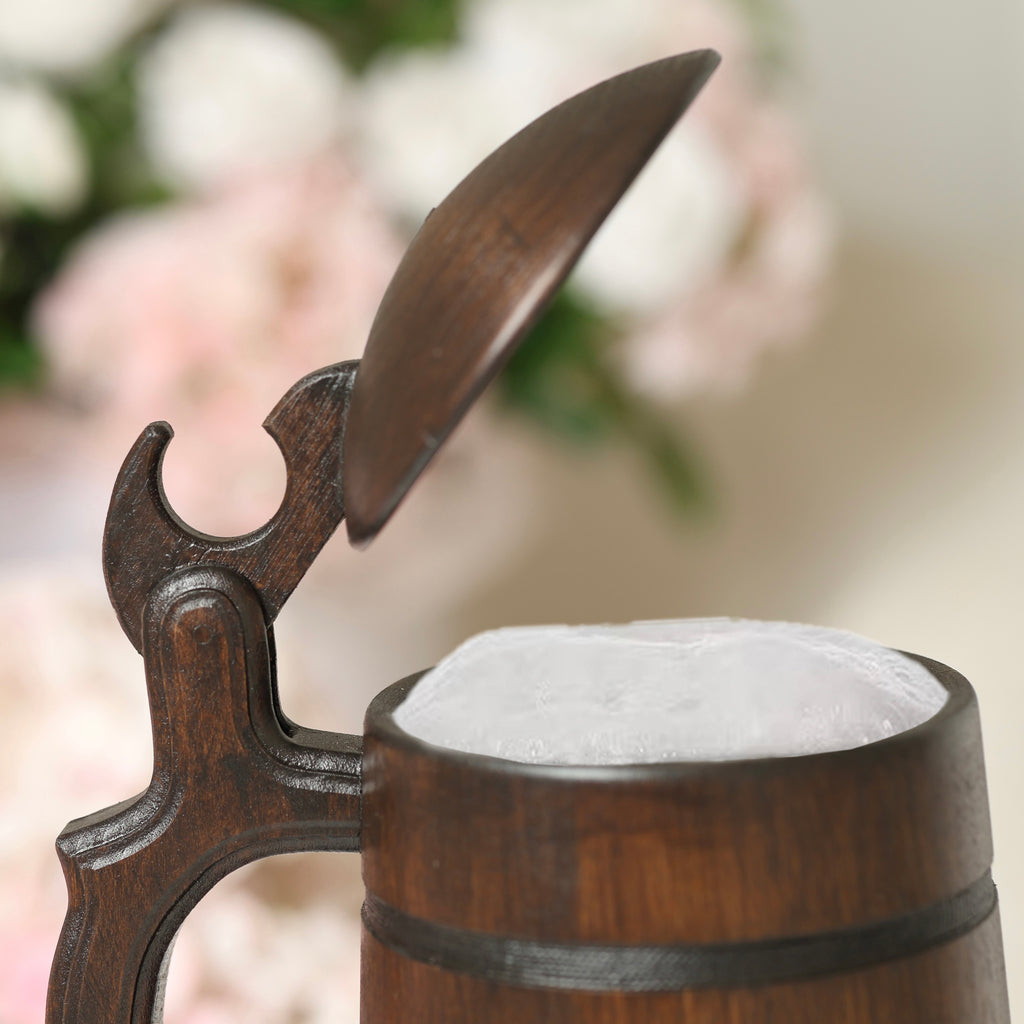 Personalized Oak Beer Mug with Lid, Custom Groomsman Gift, Wooden Tankard 500ml